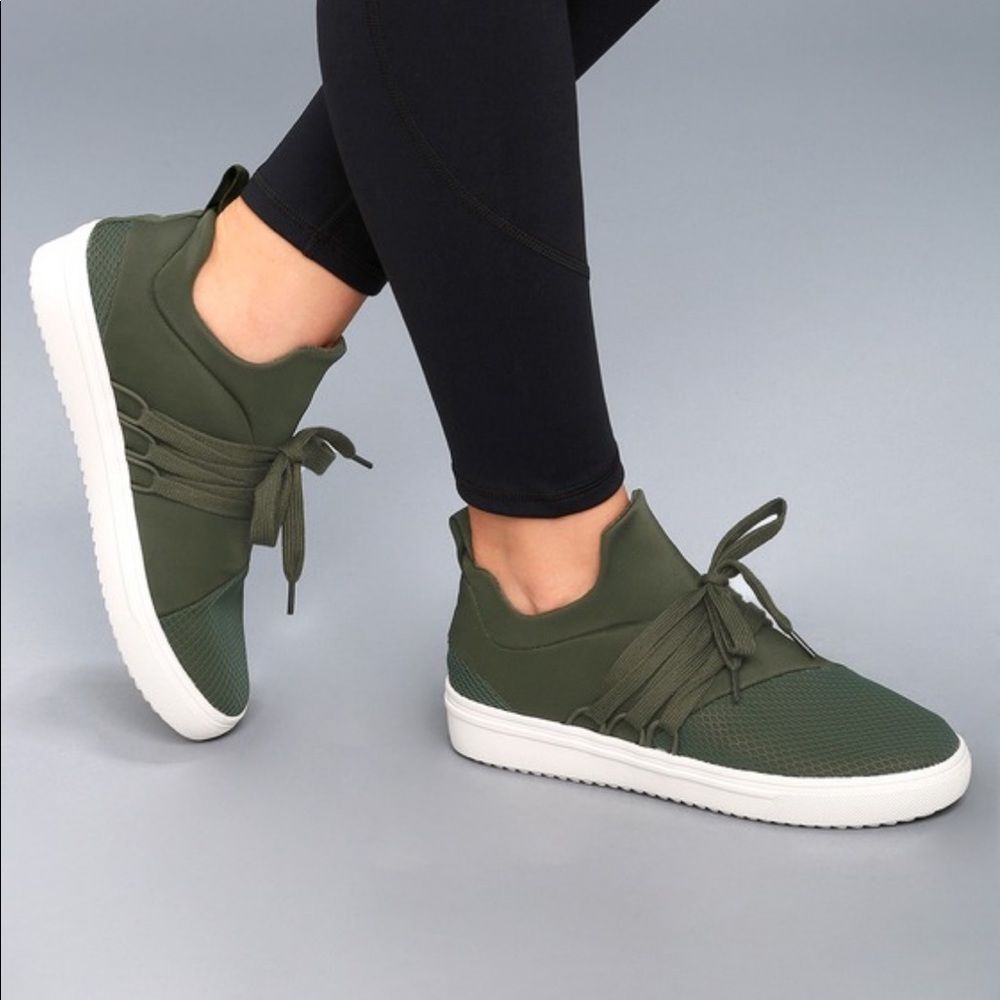 Steve Madden Lancer Sneakers